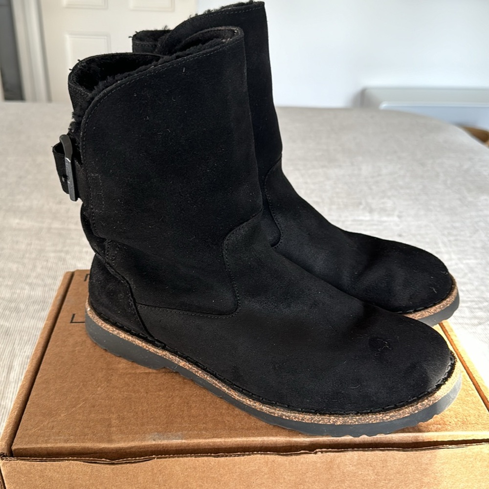 Birkenstock Black Suede Shearling Winter Boots - Like New Size 10 Euro 41